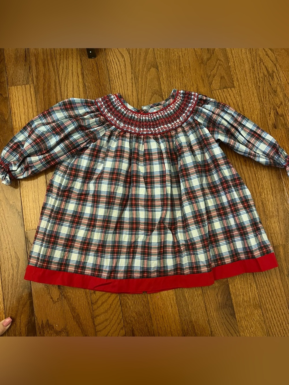 The Beaufort Bonnet Company Red Plaid Smocked Girls dress tartan 12-18 christmas